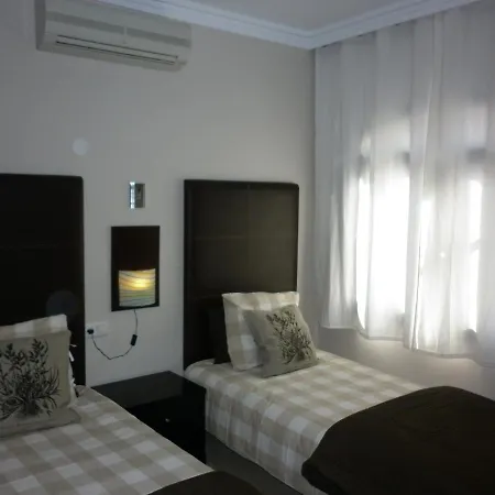 Apartment Riviera Park 1a - 1st Floor - 2 Bedrooms - Air Con - Wi-fi - Uk Tv Puerto del Carmen (Lanzarote)