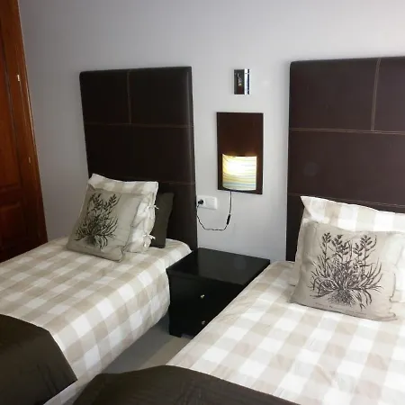 Riviera Park 1a - 1st Floor - 2 Bedrooms - Air Con - Wi-fi - Uk Tv Apartment Puerto del Carmen (Lanzarote)