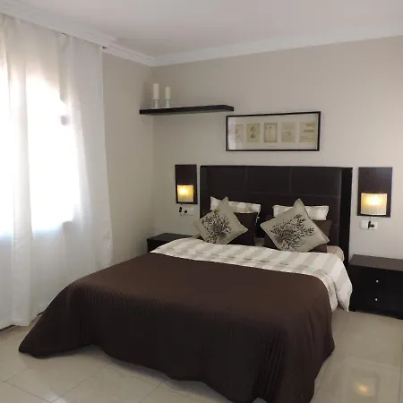 Riviera Park 1a - 1st Floor - 2 Bedrooms - Air Con - Wi-fi - Uk Tv Puerto del Carmen (Lanzarote)