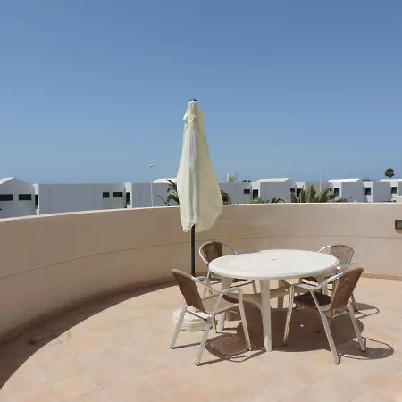 Riviera Park 1a - 1st Floor - 2 Bedrooms - Air Con - Wi-fi - Uk Tv Apartment *